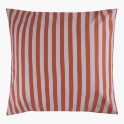 Taie d'oreiller carrée en popeline de coton bio à rayures rouge et rose 60 x 60 cm Sheldon - Nobodinoz