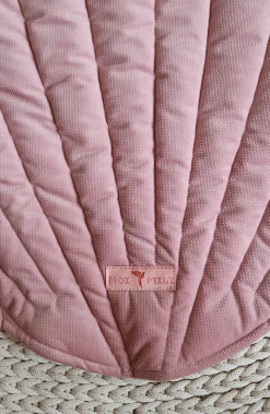 Tapis bébé coquillage en velours rose Shells - Moi Mili