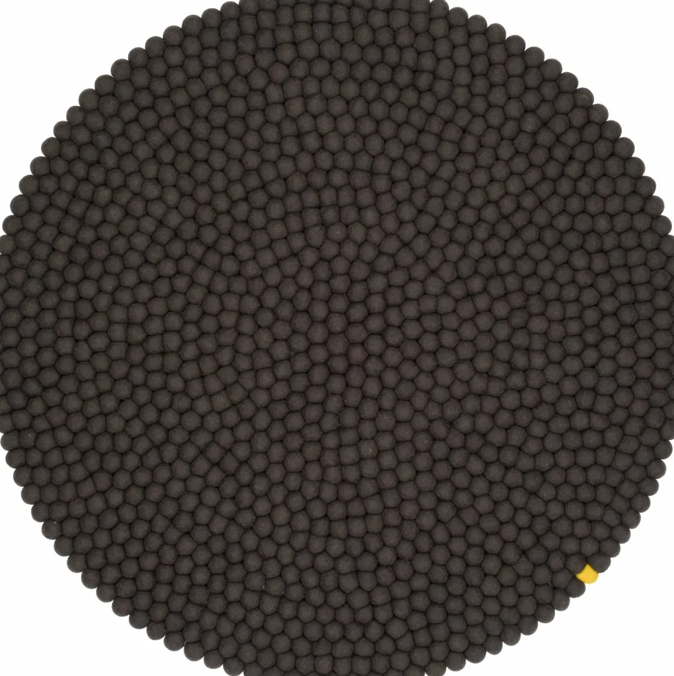 Tapis à boules de feutre anthracite 140 cm Big One - myfelt