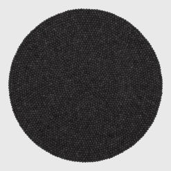 Tapis à boules de feutre anthracite marbré 300 cm Hugo - myfelt