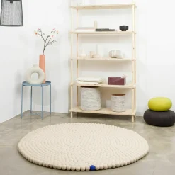 Tapis à boules de feutre beige 250 cm Big One - myfelt