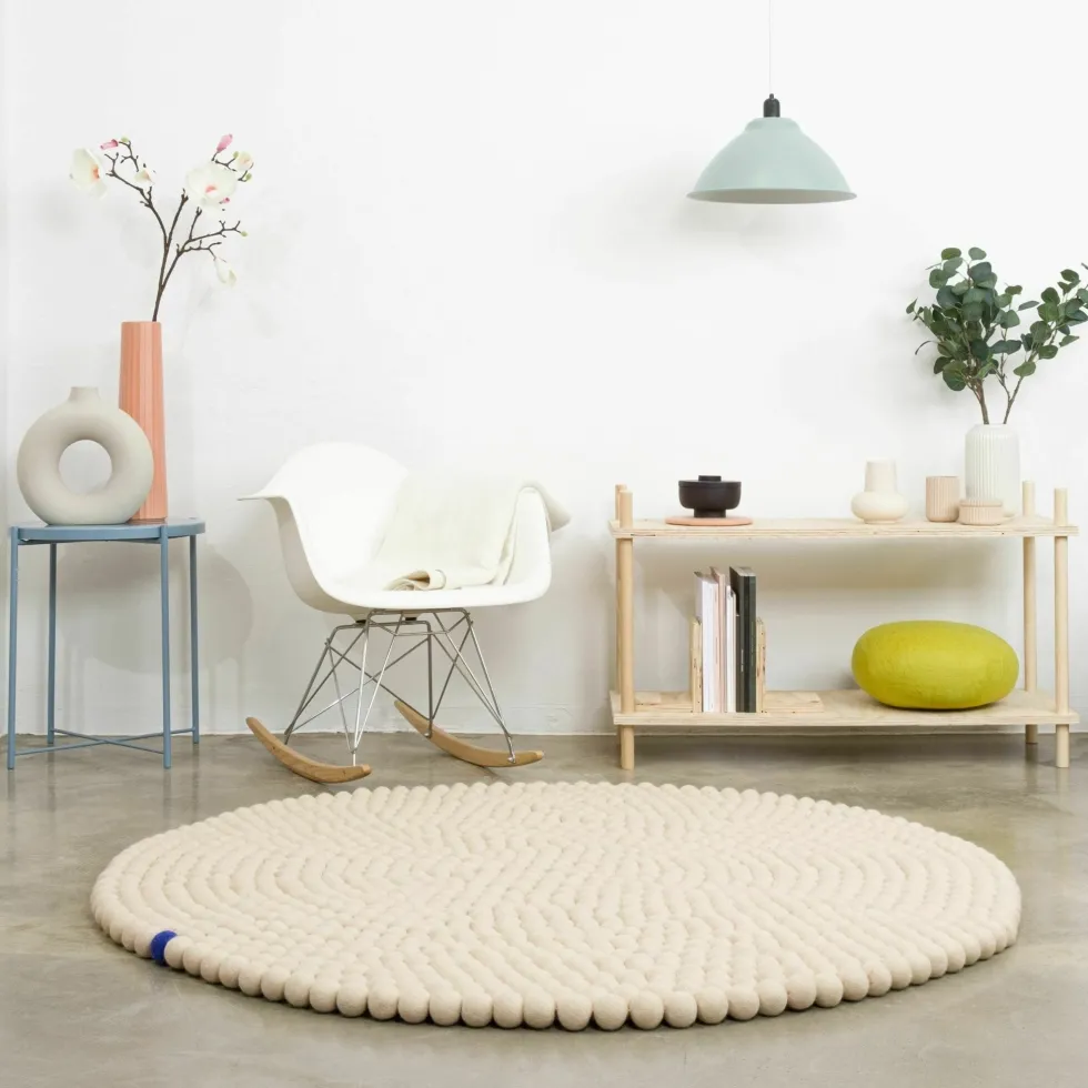Tapis à boules de feutre beige 50 cm Big One - myfelt