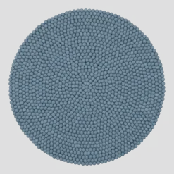 Tapis à boules de feutre bleu clair 50 cm Mia - myfelt