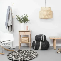 Tapis à boules de feutre effet pierre 300 cm Hardy - myfelt
