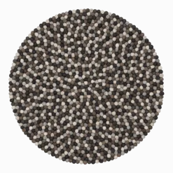 Tapis à boules de feutre multicolore naturel foncé 50 cm Néla - myfelt