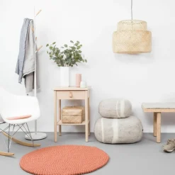 Tapis à boules de feutre saumon 180 cm Lea - myfelt