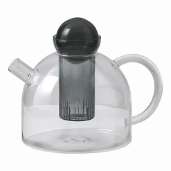 Théière en verre soufflé Still - Ferm Living