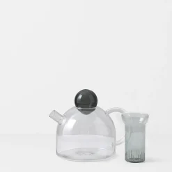 Théière en verre soufflé Still - Ferm Living