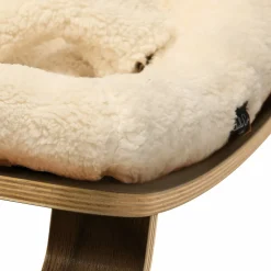 Transat bébé en bois de noyer et tissu à motifs blanc bouclé 70 x 45 cm Levo - Charlie Crane