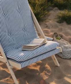 Transat en hêtre et tissu bleu rayé Boogie - Karup Design