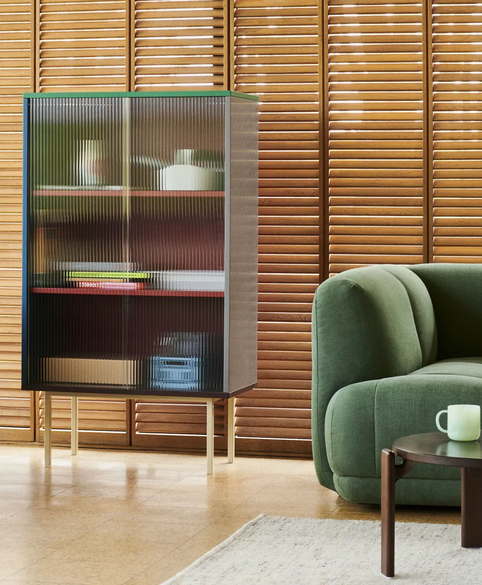 Vaisselier en bois Multi et portes vitrées Colour Cabinet - Hay