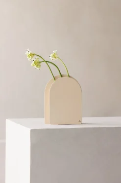 Vase en acier beige cashew 19x15cm Fyona - Metallbude