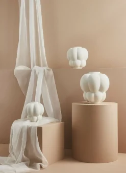 Vase en grès crème 35 x 32 cm Uva L - AYTM