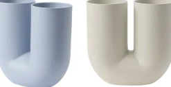 Vase en porcelaine bleu Kink - Muuto