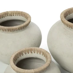 Vase stylé M en béton naturel - Bazar Bizar