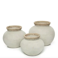 Vase stylé M en béton naturel - Bazar Bizar
