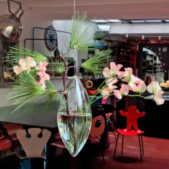 Vase suspendu en verre soufflé Paresseux - Tsé & Tsé