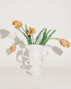 Vase 03 White Rosie